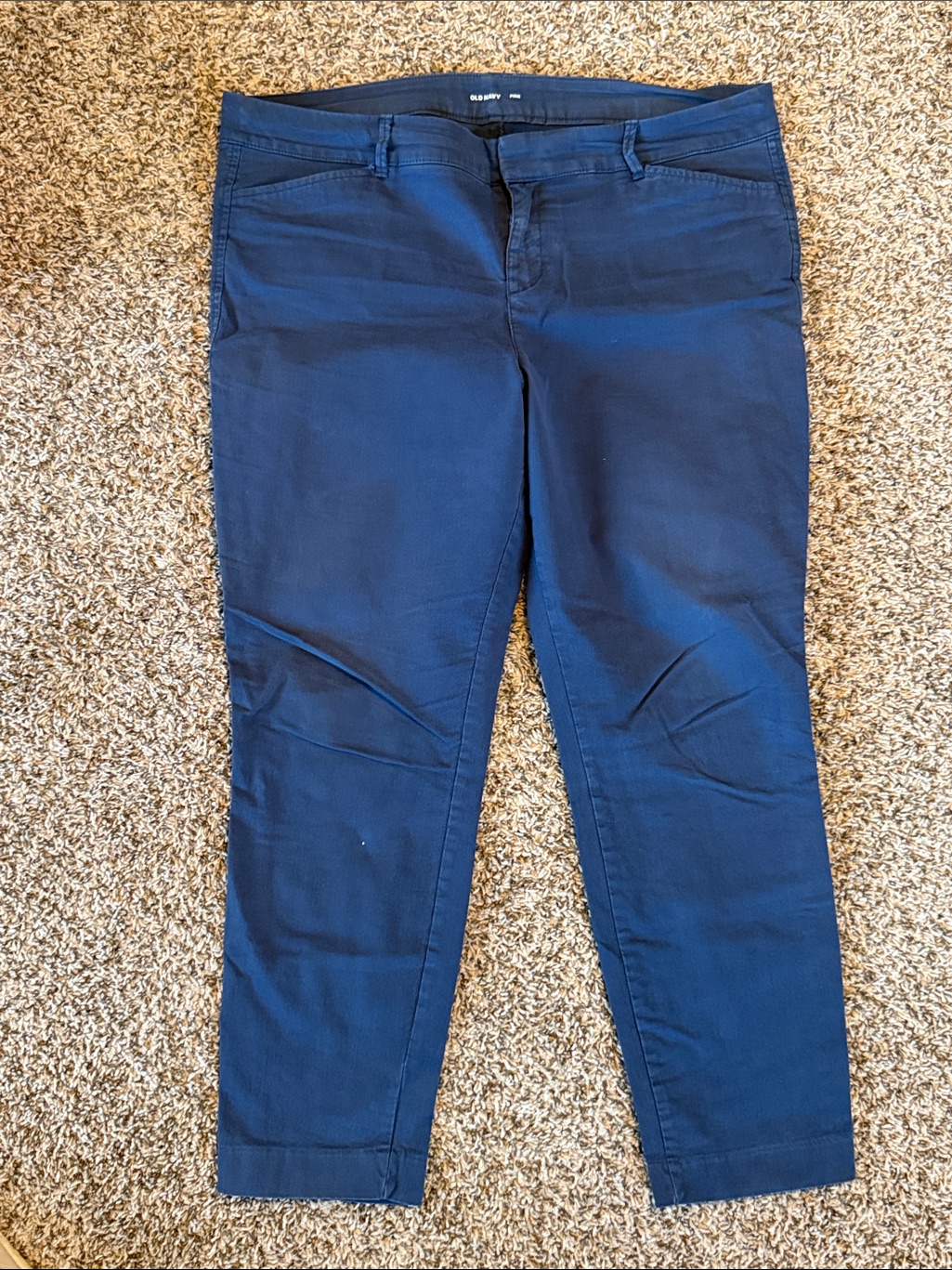 Woman Dark Navy Stretch Crop Pixie Pants